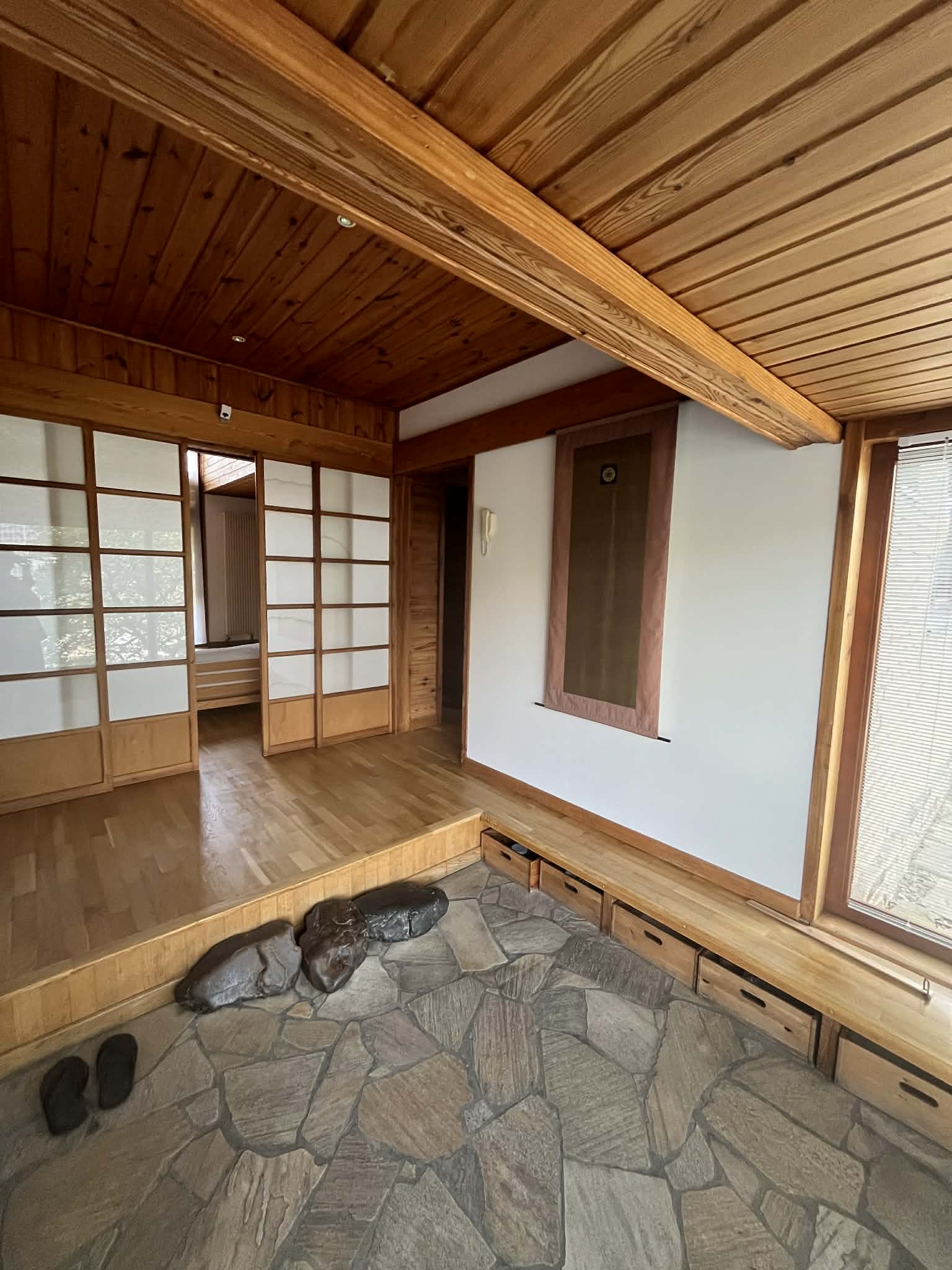 House Tsuga image 15